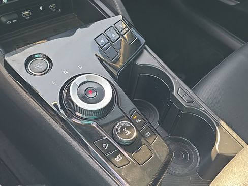 Certified 2023 Kia Sportage EX AWD/4WD image 25