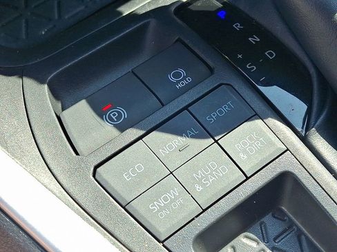 Used 2023 Toyota RAV4 XLE Premium AWD/4WD image 25