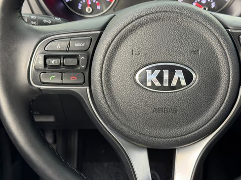 Used 2017 Kia Optima LX w/ Value Package image 19