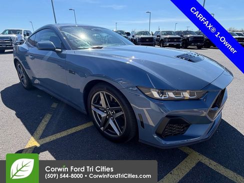 Used 2025 Ford Mustang GT Premium image 5