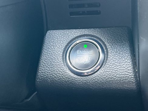 Used 2020 Ford Expedition XLT w/ Equipment Group 202A image 23