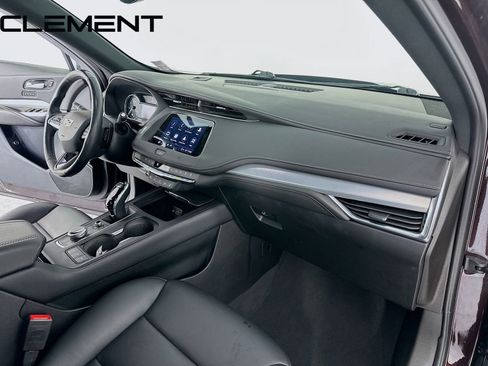 Used 2021 Cadillac XT4 Premium Luxury w/ Driver Awareness Package image 34