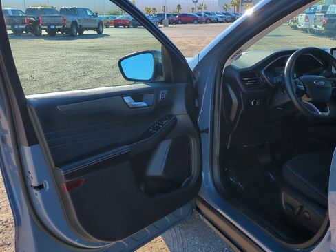 Used 2024 Ford Escape Active w/ Tech Pack #2 image 12