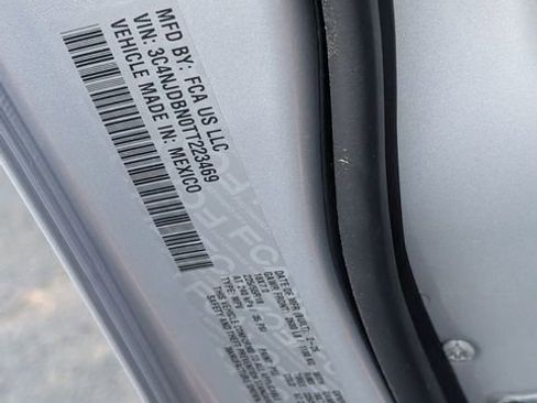 New 2026 Jeep Compass Latitude image 32