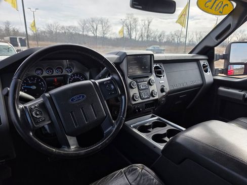 Used 2015 Ford F350 Lariat image 31