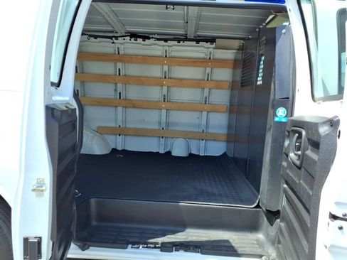 Used 2024 GMC Savana 2500 w/ Driver Convenience Package RWD image 23