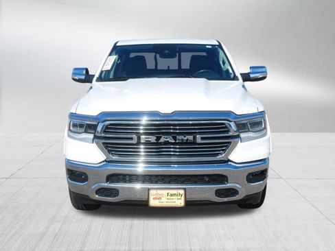 Used 2022 RAM 1500 Laramie AWD/4WD image 2