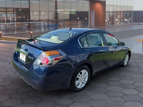 Used 2010 Nissan Altima Hybrid Sedan w/ Convenience Pkg FWD image 5