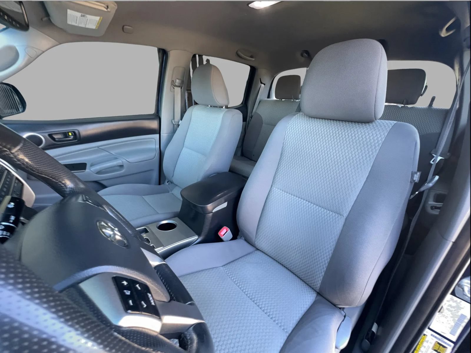 Used 2012 Toyota Tacoma PreRunner w/ SR5 Pkg RWD image 28