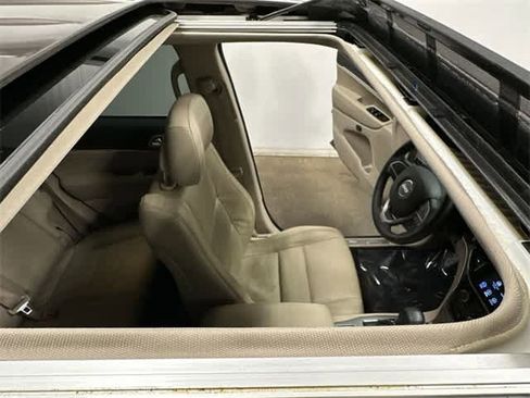 Used 2019 Jeep Grand Cherokee Limited image 6