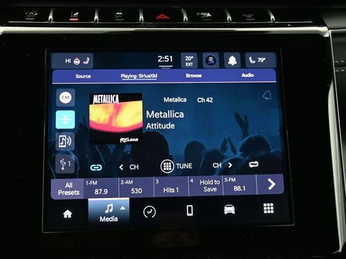 New 2026 Jeep Grand Cherokee L Laredo image 24