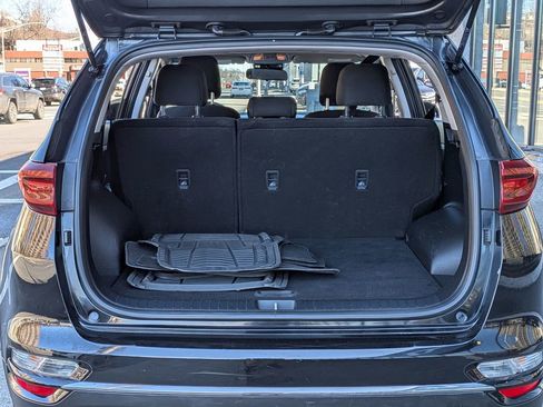 Used 2020 Kia Sportage LX w/ LX Popular Package image 8