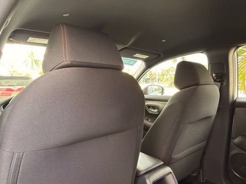 Used 2025 Honda HR-V Sport image 8