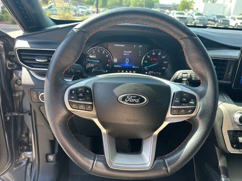 Used 2023 Ford Explorer Timberline w/ Timberline Technology Package AWD/4WD image 17