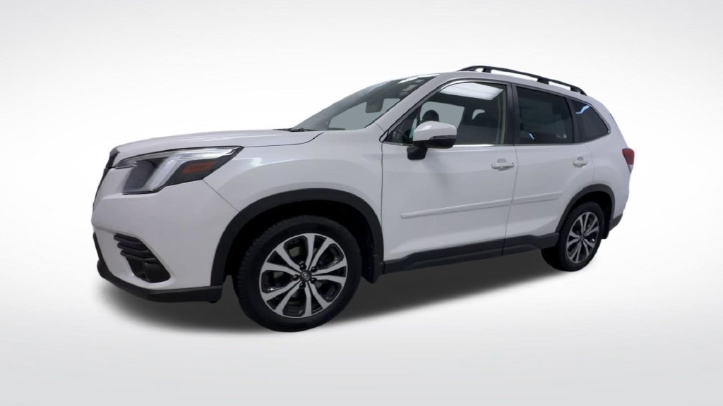 Used 2022 Subaru Forester Limited AWD/4WD image 4