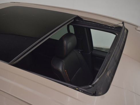 Used 2020 Nissan Titan PRO-4X w/ Pro-4x Convenience Package image 17