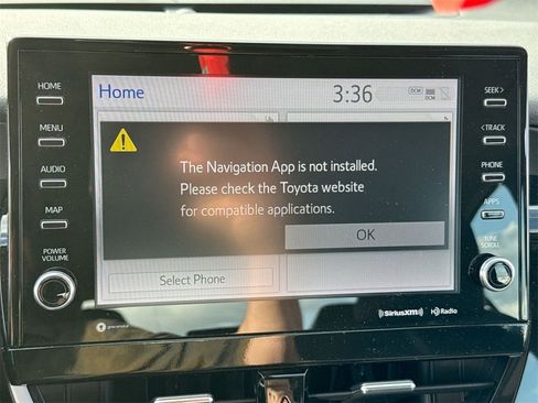 Used 2024 Toyota Camry XLE w/ Cold Weather Package image 18