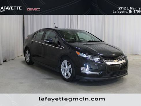 Used 2015 Chevrolet Volt FWD image 1
