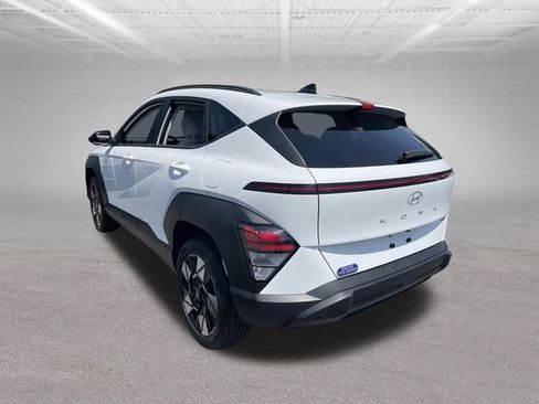Used 2025 Hyundai Kona SEL AWD/4WD image 9