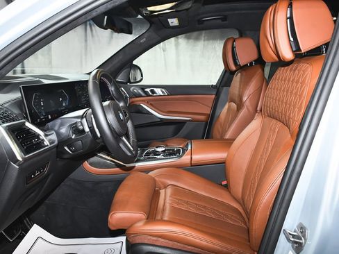 Used 2026 BMW X7 M60i AWD/4WD image 48