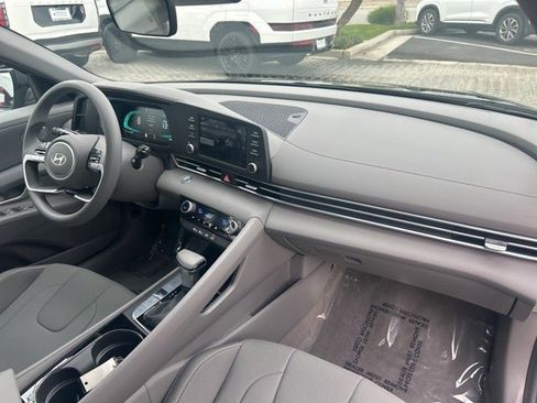 New 2026 Hyundai Elantra Blue image 26