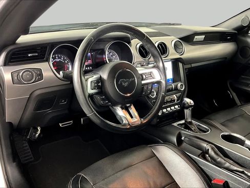 Used 2019 Ford Mustang Premium RWD image 16