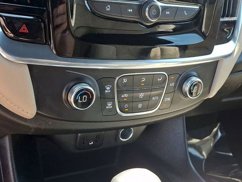 Used 2023 Chevrolet Traverse LS w/ Safety Package AWD/4WD image 16