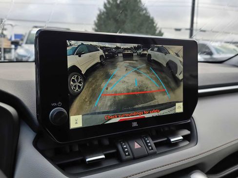 Certified 2025 Toyota RAV4 XLE Premium image 30