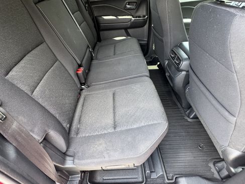 Used 2024 Honda Ridgeline Sport image 16