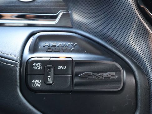 Used 2022 RAM 2500 Limited AWD/4WD image 21