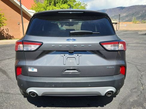 Used 2022 Ford Escape SEL w/ Equipment Group 302A image 11