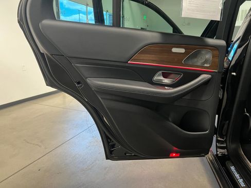 Used 2022 Mercedes-Benz GLE 350 4MATIC image 35