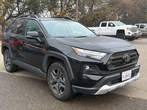 Used 2024 Toyota RAV4 Adventure image 3