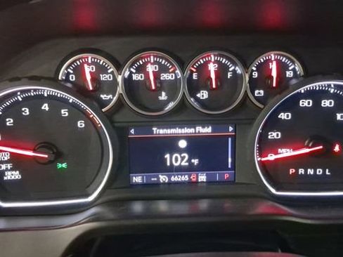 Used 2019 Chevrolet Silverado 1500 LT w/ All-Star Edition AWD/4WD image 27
