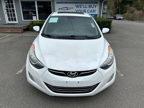 Used 2013 Hyundai Elantra Limited w/ Technology Pkg image 2