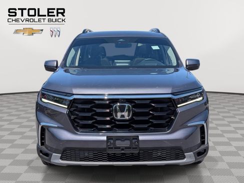 Used 2023 Honda Pilot Elite image 8