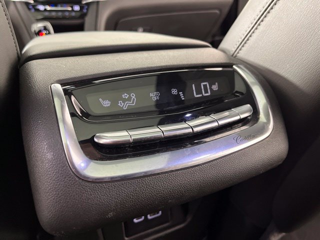 Used 2023 Cadillac XT6 Premium Luxury FWD image 47