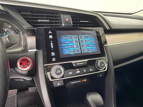 Used 2017 Honda Civic Touring image 15