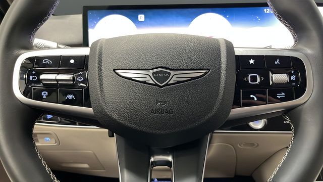 Used 2026 Genesis GV70 2.5T Advanced AWD/4WD image 16