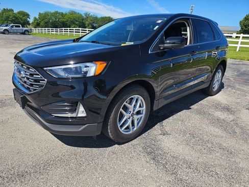 Used 2022 Ford Edge SEL w/ Convenience Package AWD/4WD image 3