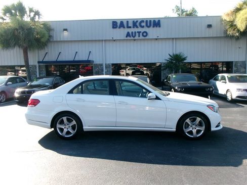 Used 2014 Mercedes-Benz E 350 Sedan image 2