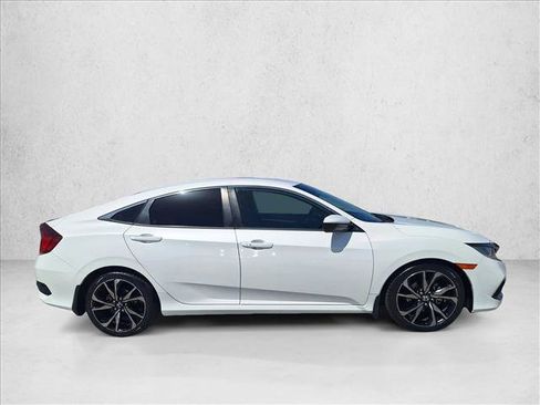 Used 2019 Honda Civic Sport image 4