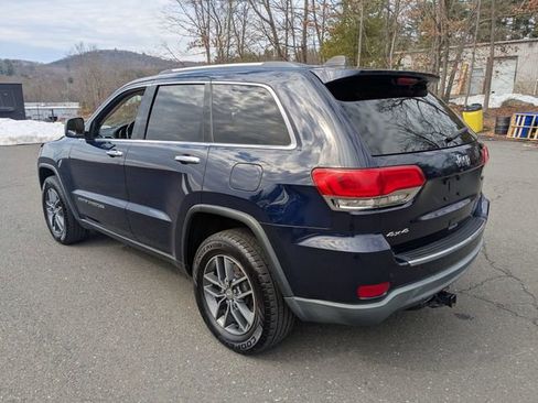 Used 2017 Jeep Grand Cherokee Limited image 8