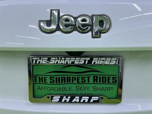 Used 2020 Jeep Grand Cherokee Limited w/ Luxury Group II AWD/4WD image 13
