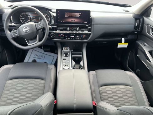 New 2026 Nissan Pathfinder SV AWD/4WD image 16