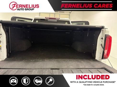 Used 2021 GMC Sierra 1500 SLT w/ SLT Premium Package AWD/4WD image 19