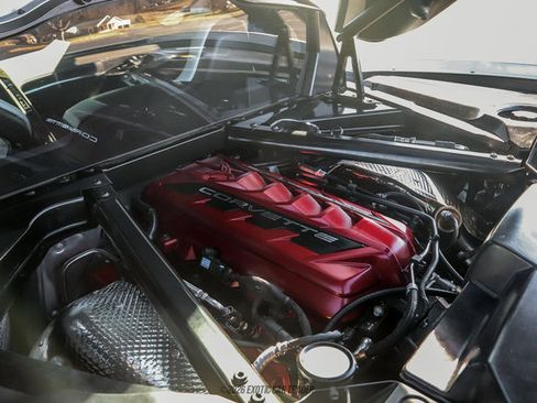 Used 2022 Chevrolet Corvette Stingray Coupe w/ 1LT image 16