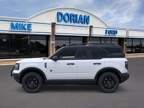 New 2025 Ford Bronco Sport Badlands w/ Sasquatch Badlands Package AWD/4WD image 3