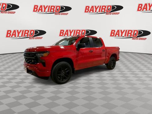 Used 2022 Chevrolet Silverado 1500 Custom image 4
