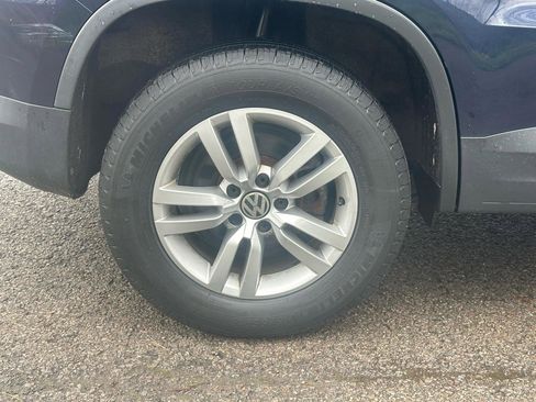 Used 2016 Volkswagen Tiguan SE AWD/4WD image 8